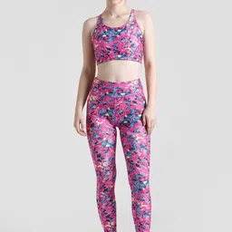 ONLY Abstract Print Half Coverage Racerback Bra With Moisture Wicking image 4