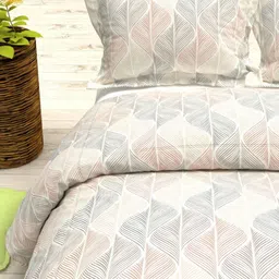 THE WHITE MOSS Cream-Coloured & Grey Geometric 144 TC Queen Bedsheet with 2 Pillow Covers-image-61