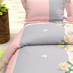 THE WHITE MOSS Peach-Coloured & Grey Floral 144 TC Queen Bedsheet with 2 Pillow Covers-image-63