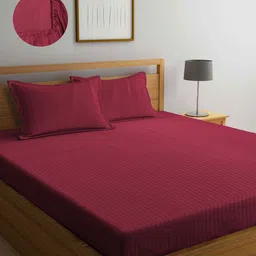 Arrabi Red Striped 300 TC King Bedsheet with 2 Pillow Covers-image-66