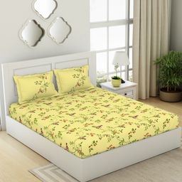 SPACES Yellow & Green Floral Cotton 144 TC King Bedsheet With 2 Pillow Covers-image-69