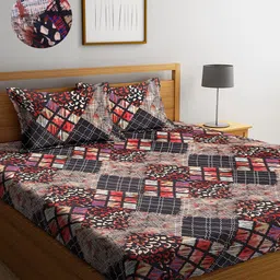 Arrabi Black & Red Geometric 300 TC King Bedsheet with 2 Pillow Covers-6
