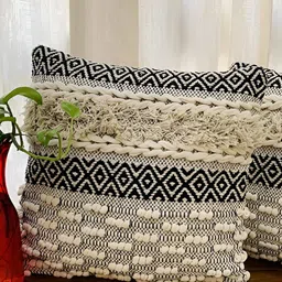 Textile and Beyond Off White Pieces 2 Cotton Square Cushion Covers-18