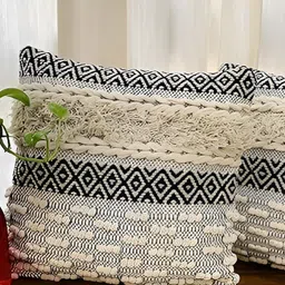 Textile and Beyond Black & Off White 5 Pieces Geometric Cotton Square Cushion Covers-7