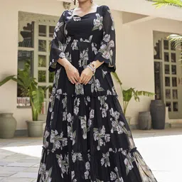 ODD BY chansi TRENDZ Women Printed Sweetheart Neck Bell Sleeves Ethnic Maxi Dresses-image-10