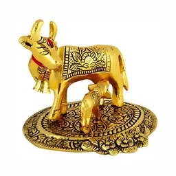 Navyaksh Gold-Toned Brass Birds and Animals Showpiece-image-5