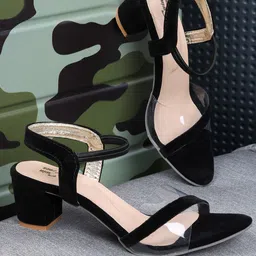 TWIN TOES Women Black Velvet Block Sandals-36