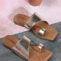 DressBerry Gold One Toe Flats-10