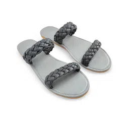 THE MADRAS TRUNK Women Open Toe Flats-image-23