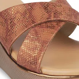 Tresmode Textured Open Toe Wedge Heels image 4