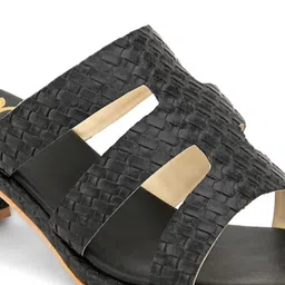 Elevato Basics Textured Open Toe Block Heels image 4