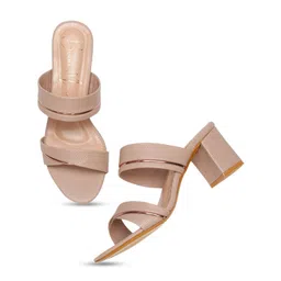 Bruno Manetti Textured Block Heels image 4