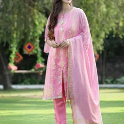 Juniper Women Pink  Golden Foil Print Layered Kurta Set  Dupatta-picture-34