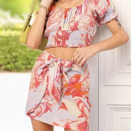 DressBerry Everyday Glam Abstract Printed Smocked Bow-Tie-Up Co-Ords-picture-21