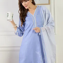 Indo Era Women Floral Printed Linen Kurta with Trousers & Dupatta-picture-48
