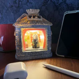 COMICSENSE Grey & Brown Textured Acrylic Abstract Shaped Table Lamp-31