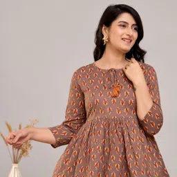 A&K Floral Print Tie-Up Neck Bell Sleeve Cotton Empire Top-image-92
