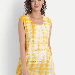 Indiankala4u Tie and Dye Embroidered Square Neck Pure Cotton Tunic-image-34
