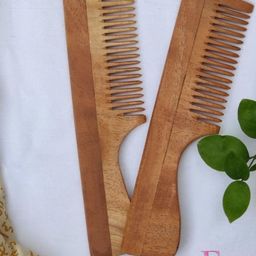 FEELHIGH Set Of 2 Anti-Bacteria & Anti-Dandruff Neem Wooden Combs - Brown-16