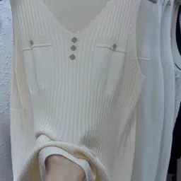 StyleCast Girls Self Design V-Neck Top-image-74
