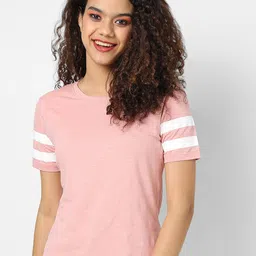 Campus Sutra Pink & White Solid Pure Cotton Round Neck Regular Top-36