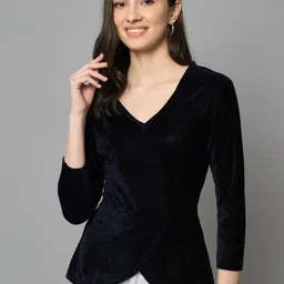 emeros Velvet Tulip Hems Top-picture-53