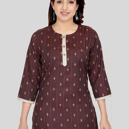 Saree Swarg Ethnic Motifs Printed Kurti-image-41
