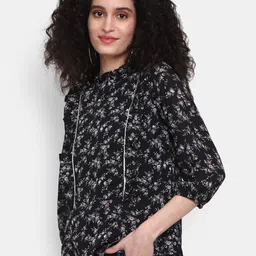 V-Mart Floral Print Tie-Up Neck Cotton Top-picture-18