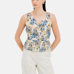 Kazo Floral Printed V-Neck Smocked Detailed Top-52