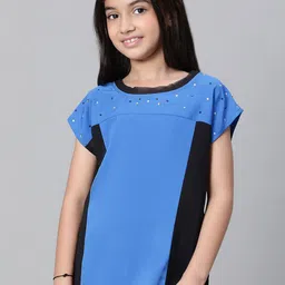 Oxolloxo Girls Colourblocked Round Neck Sequined Crepe Regular Top-image-43