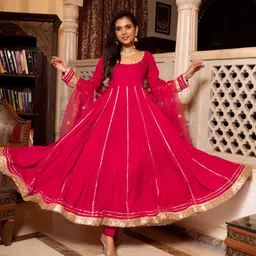 Calmna Women Pink & Gold Embroidered Anarkali Kurta with Trousers & With Dupatta-image-57