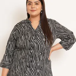 U&F Beyond Plus Size Geometric Printed Mandarin Collar Roll-Up Sleeves Shirt Style Top-14