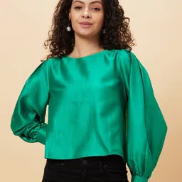 Globus Cuffed Sleeves Regular Crop Top-image-2