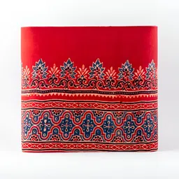 Eyaas Red Printed Cotton Square Table Lamp image 3