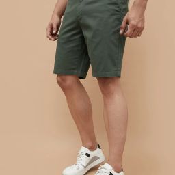 Solid Men Green Regular Shorts-image-3