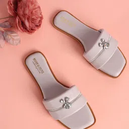 madam glorious Women Embellished T-Strap Flats-image-32