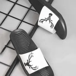 PERY PAO Men Printed Sliders-image-21