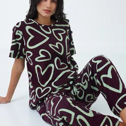 I like me Green Brown Heart Printed Pure Cotton Night suit-image-15