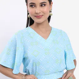 Vishudh Blue Floral Printed Flared Sleeves Blouson Crop Top-image-34