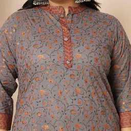 Vbuyz Plus Size Floral Printed Regular Kurta With Trousers & Dupatta image 2