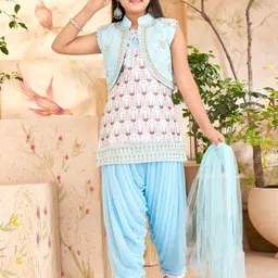 Aarika Girls Floral Printed Regular Kurti with Patiala & With Dupatta-picture-0