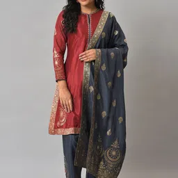 WISHFUL Women Maroon Ethnic Motifs Printed Kurta with Salwar & Dupatta-12