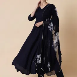 Meeranshi V-Neck Gotta Patti Kurta with Trousers & With Dupatta-image-67