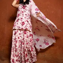 QISSA Floral Printed Round Neck Gotta Patti Kurti With Sharara & Dupatta-picture-21