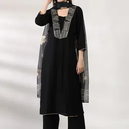 Anouk Ethnic Motifs Embroidered Regular Thread Work Kurta With Trousers & Dupatta-0