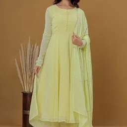HOUSE OF JAMOTI Gotta Patti Anarkali Kurta with Trousers & Dupatta-49