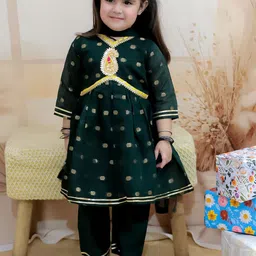 BownBee Girls Regular Gotta Patti Kurta with Trousers & With Dupatta-image-24