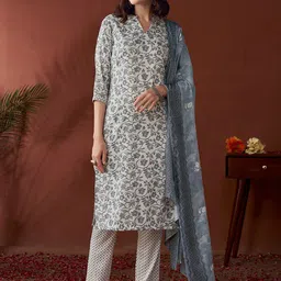 Anouk Floral Printed Regular Kurta with Trousers & Dupatta-31