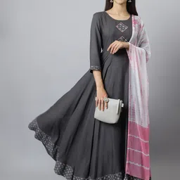 Neemiya Women Grey Rayon Anarkali Kurta With Dupatta-image-2