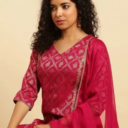 W Festive Striped Print Rayon Kurta With Flared Pant & Dupatta image 2